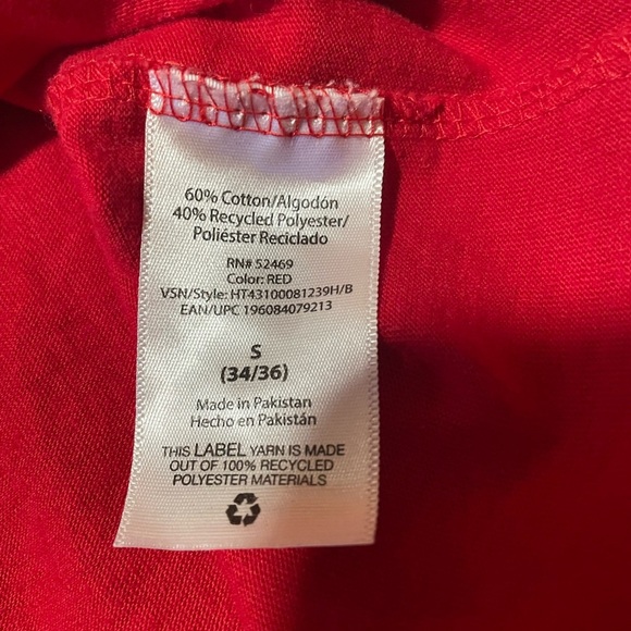 Holiday Time Men Red Graphic T-Shirt with Santa Design - Picture 5 of 12